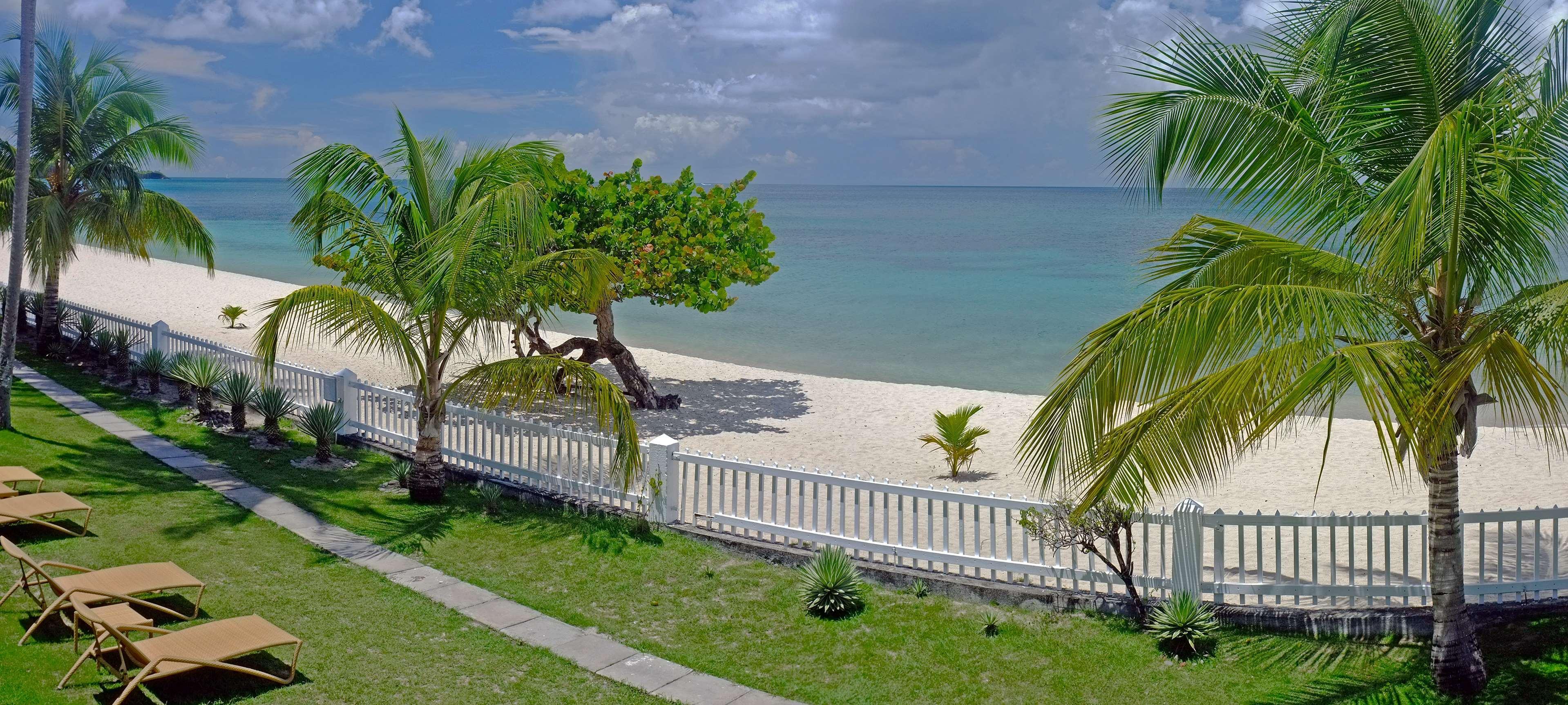 Radisson Grenada Beach Resort Grand Anse Exterior foto