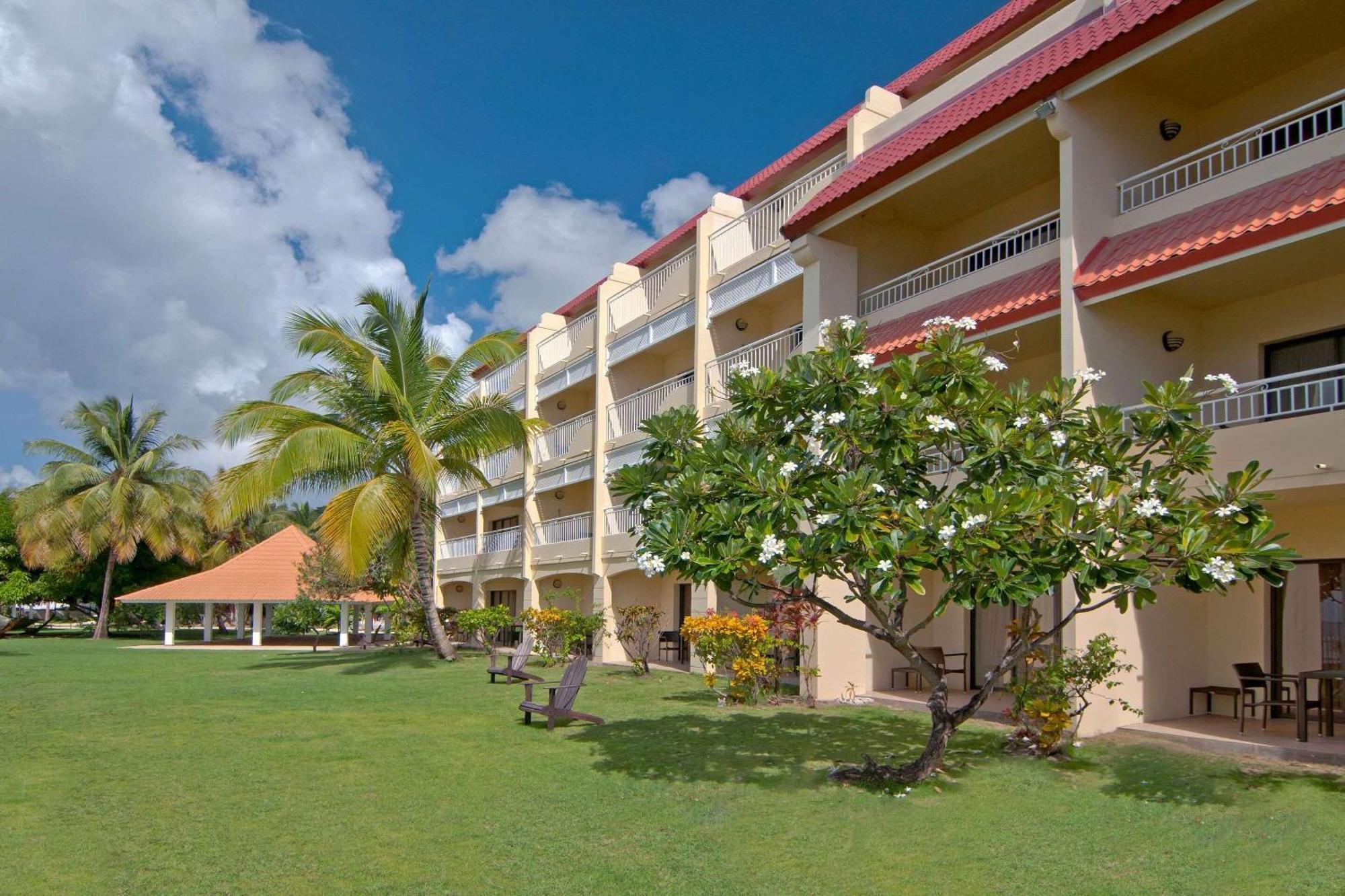 Radisson Grenada Beach Resort Grand Anse Exterior foto